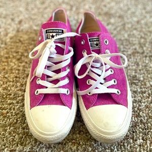 Magenta Converse